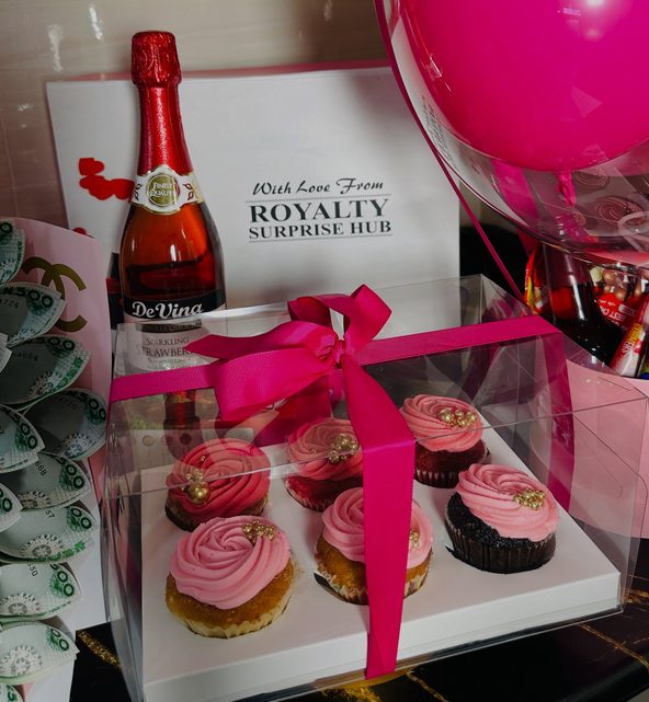 Champagne and cupcake gift box